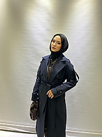 Siyah Trenç